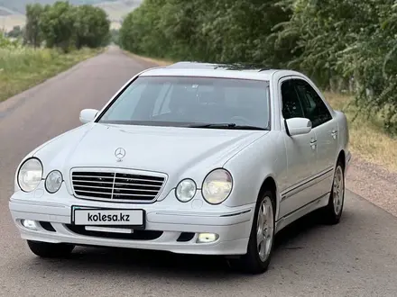 Mercedes-Benz E 320 2001 года за 7 000 000 тг. в Тараз – фото 22