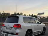 Toyota Land Cruiser 2021 года за 33 000 000 тг. в Астана – фото 4