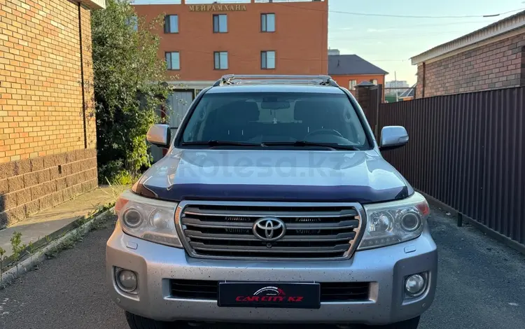 Toyota Land Cruiser 2012 годаfor19 200 000 тг. в Астана