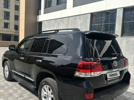 Toyota Land Cruiser 2016 года за 30 500 000 тг. в Астана – фото 3