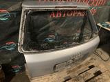 Крышка багажника на Ауди А6С5 за 10 000 тг. в Караганда – фото 2