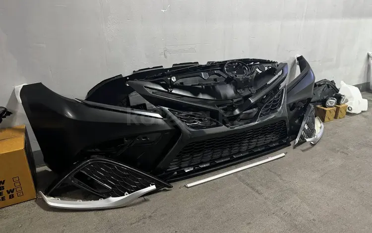 Оправа туманки пара Toyota Camry 75 за 10 000 тг. в Алматы