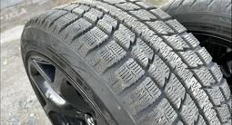 Резина Toyo зимняя с комплектом дисков BMW за 500 000 тг. в Шымкент – фото 3