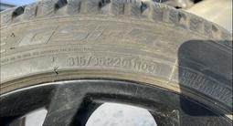 Резина Toyo зимняя с комплектом дисков BMW за 500 000 тг. в Шымкент – фото 5