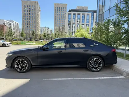 BMW 530 2025 года за 32 000 000 тг. в Астана – фото 9