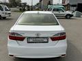 Toyota Camry 2014 годаfor11 200 000 тг. в Алматы – фото 3