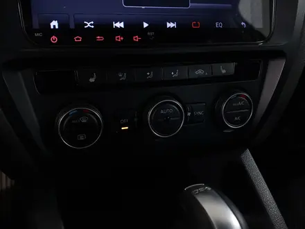 Volkswagen Jetta 2015 года за 2 990 000 тг. в Шымкент – фото 21