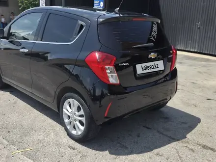 Chevrolet Spark 2021 года за 5 600 000 тг. в Шымкент – фото 27