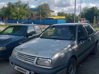 Volkswagen Vento 1993 годаfor1 000 000 тг. в Актобе