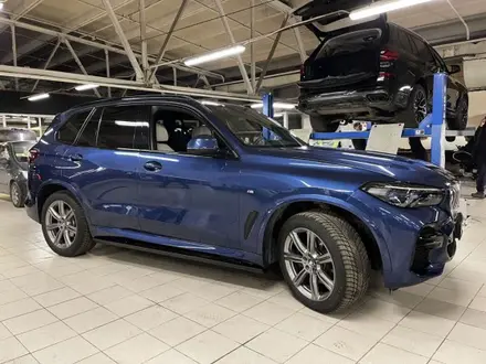 Выдвижные электро пороги для BMW X5 за 570 000 тг. в Алматы