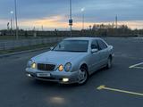 Mercedes-Benz E 320 2001 года за 4 900 000 тг. в Астана