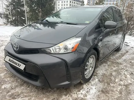 Toyota Prius 2015 года за 7 500 000 тг. в Астана