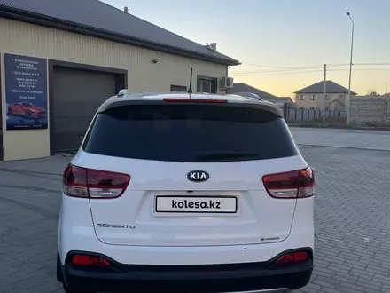 Kia Sorento 2016 года за 10 500 000 тг. в Атырау – фото 5