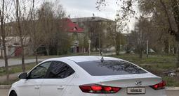 Hyundai Elantra 2018 года за 3 850 000 тг. в Уральск – фото 4