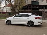 Hyundai Elantra 2018 года за 3 850 000 тг. в Уральск