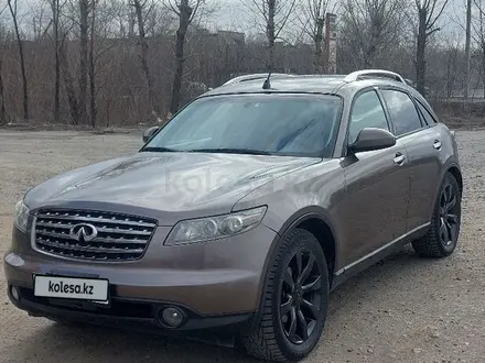 Infiniti FX35 2005 года за 5 800 000 тг. в Семей – фото 2