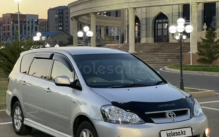 Toyota Ipsum 2005 года за 4 700 000 тг. в Атырау