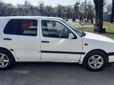 Volkswagen Golf 1992 года за 1 250 000 тг. в Алматы – фото 2