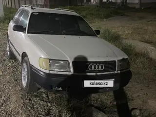 Audi 100