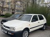 Volkswagen Golf 1995 годаүшін1 280 000 тг. в Шымкент