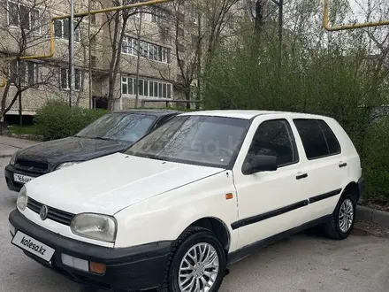Volkswagen Golf 1995 годаүшін1 120 000 тг. в Шымкент