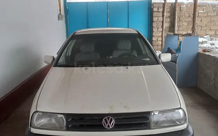 Volkswagen Vento 1993 года за 1 300 000 тг. в Шымкент