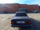 Mercedes-Benz E 200 1992 года за 1 400 000 тг. в Жезказган – фото 3