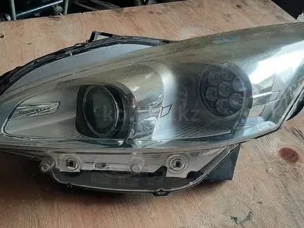 Фара передняя левая, Xenon Led, оригинал из Японии за 140 000 тг. в Алматы