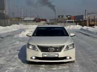 Toyota Camry 2014 годаүшін11 000 000 тг. в Семей