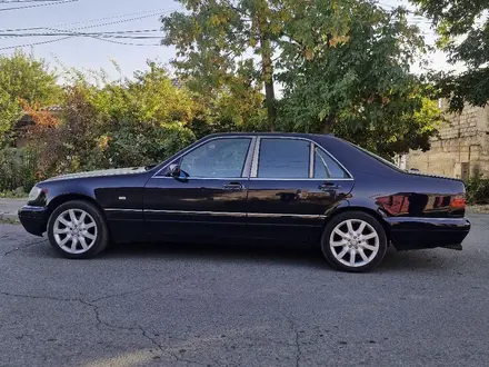 Mercedes-Benz S 300 1998 года за 5 800 000 тг. в Шымкент – фото 7