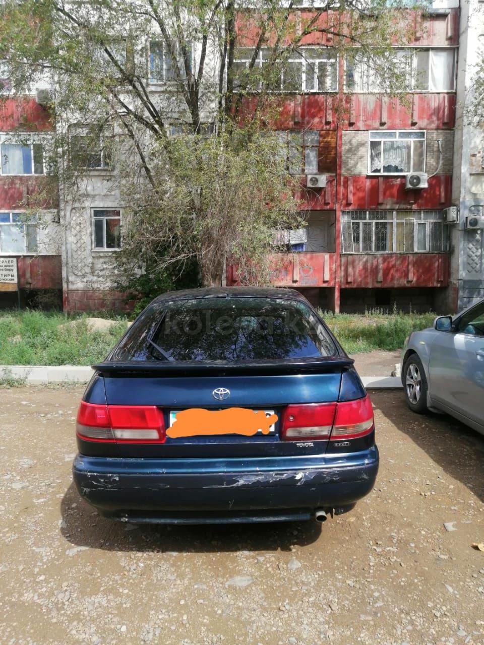 Toyota Carina E 1995 г.