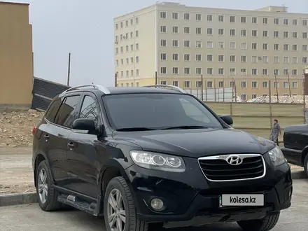 Hyundai Santa Fe 2010 года за 7 400 000 тг. в Актау – фото 6