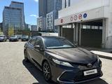 Toyota Camry 2021 годаүшін17 900 000 тг. в Астана – фото 4