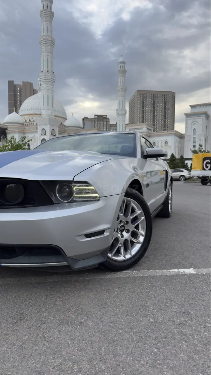 Ford Mustang, 2012