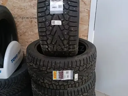 Pirelli Ice Zero 2 295/40 R21 111H за 100 000 тг. в Алматы