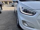 Hyundai Accent 2013 года за 6 100 000 тг. в Караганда – фото 2