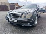 Mercedes-Benz E 200 2004 годаүшін5 100 000 тг. в Астана