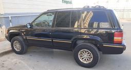 Jeep Grand Cherokee 1996 года за 3 500 000 тг. в Актау – фото 3