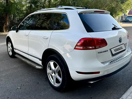 Volkswagen Touareg 2013 года за 11 350 000 тг. в Костанай – фото 3