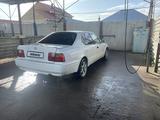 Toyota Camry 1998 года за 1 400 000 тг. в Павлодар – фото 2