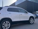 Chevrolet Tracker 2019 года за 8 500 000 тг. в Шымкент – фото 3