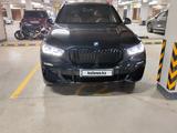 BMW X5 2021 года за 45 000 000 тг. в Караганда – фото 2