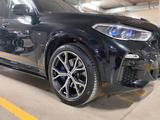 BMW X5 2021 года за 45 000 000 тг. в Караганда – фото 5