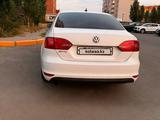 Volkswagen Jetta 2014 годаүшін2 600 000 тг. в Актобе – фото 4