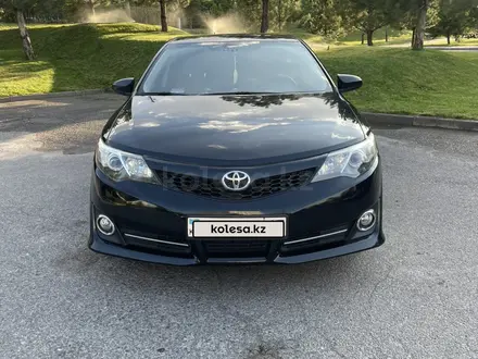 Toyota Camry 2014 года за 7 700 000 тг. в Шымкент