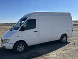 Mercedes-Benz Sprinter 2002 года за 4 500 000 тг. в Алматы – фото 2