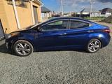 Hyundai Elantra 2015 года за 5 800 000 тг. в Атырау – фото 2