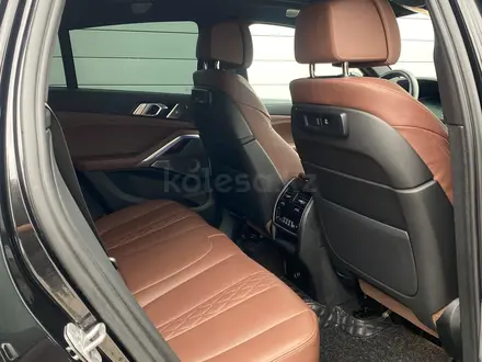 BMW X6 2021 года за 45 150 000 тг. в Астана – фото 16