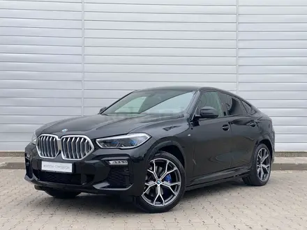 BMW X6 2021 года за 45 150 000 тг. в Астана