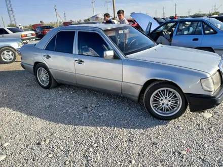 Mercedes-Benz E 230 1991 года за 800 000 тг. в Шымкент – фото 2